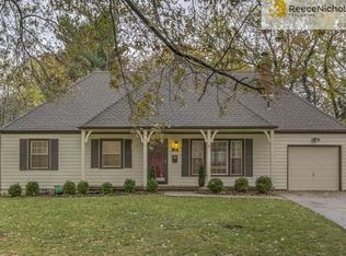 7740 Aberdeen St, Prairie Village, KS 66208