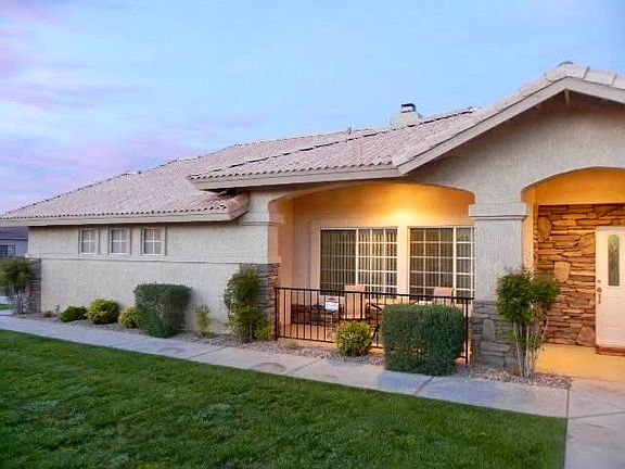 3rd image of 12515 Tamarisk Rd
