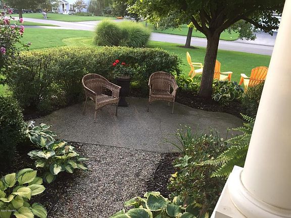 5th image of 1480 Stillwater Dr