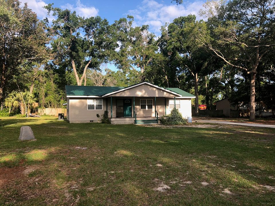 1st image of 4209 Oak Ln