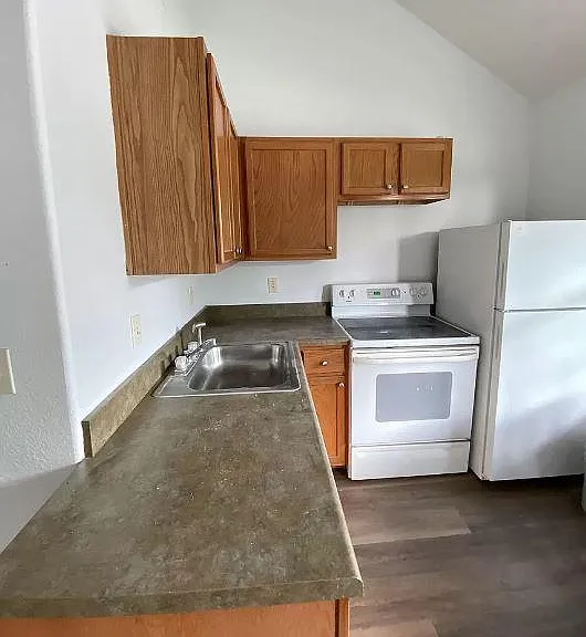 9516 Main Entrance Dr — Photo 19