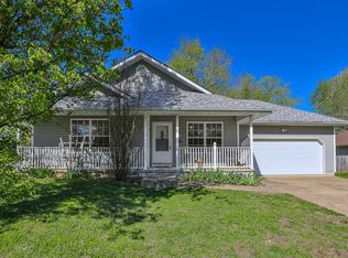 241 Barber Ct, Sparta, MO 65753