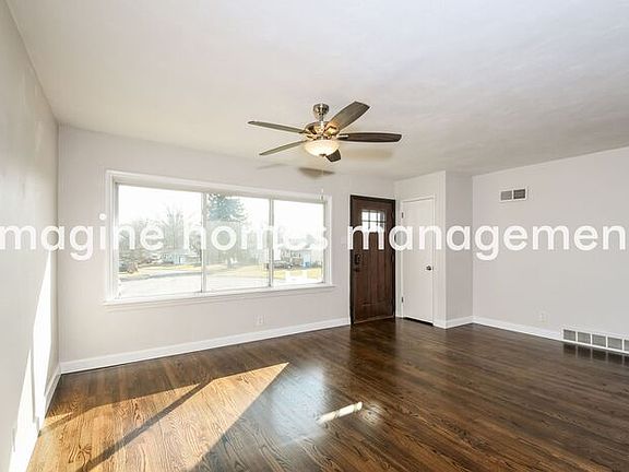 4th image of 7626 General Hooker Ct