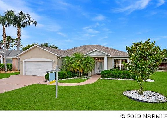 2nd image of 112 San Remo Dr