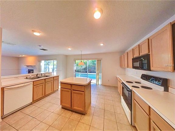 3rd image of 13114 Arcadian Shore Ct