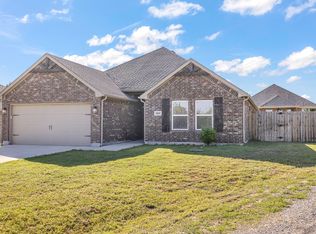2601 Austin Dr, Granbury, TX 76048
