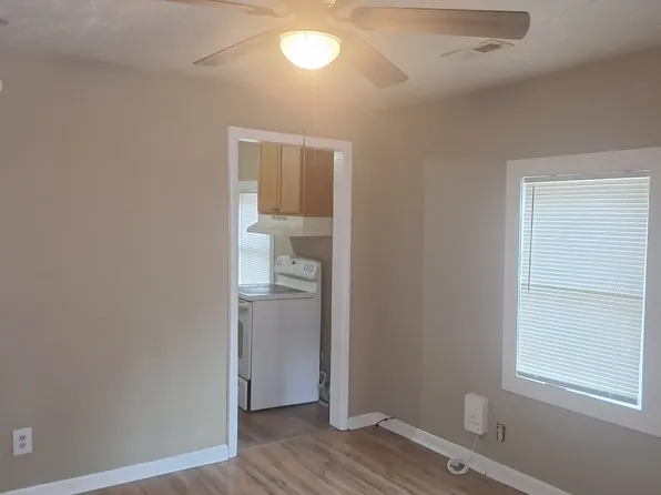 1418 Kornbow St, Fayetteville, NC 28301