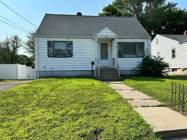 56 Arcadia Avenue, Hamden, CT 06514