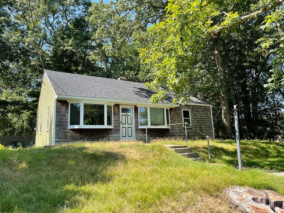 2nd image of 38 Valley Dr