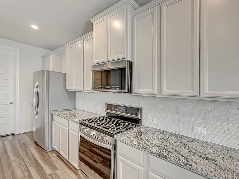 9905 Brickhouse Dr — Photo 8