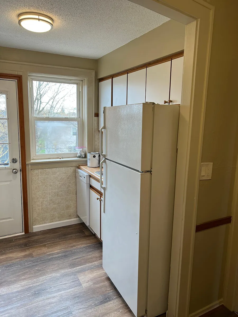 Building Photo - 1054 Kenmore Ave #12