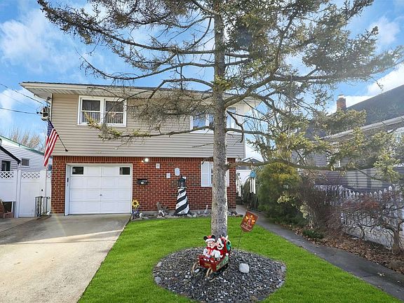 2nd image of 49 Sherwood Ave