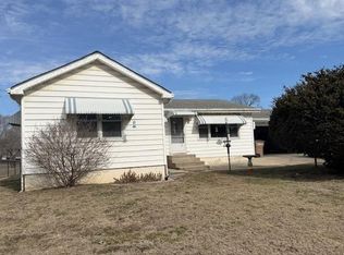 1817 Beech St, Atchison, KS 66002