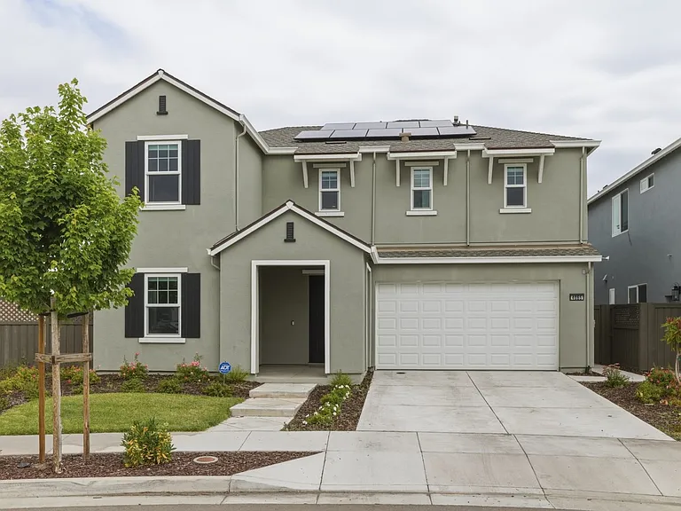 4065 Maddy Ave — Photo 1