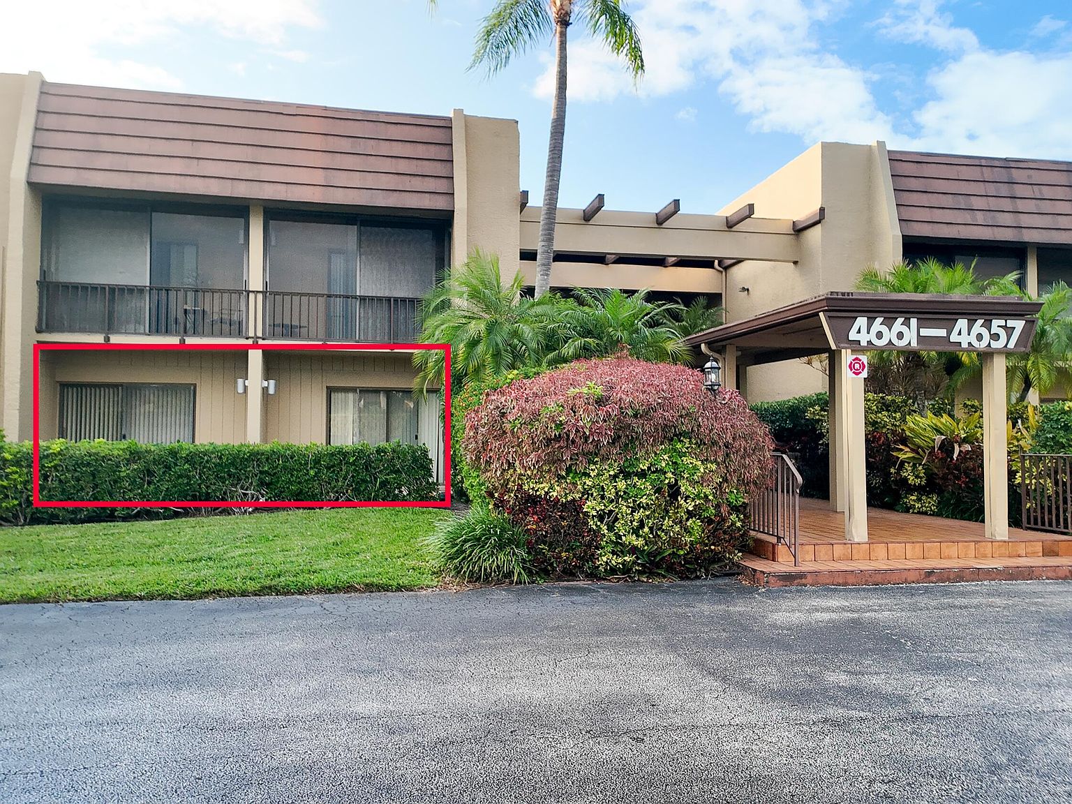 4661 Fountains Drive S #109