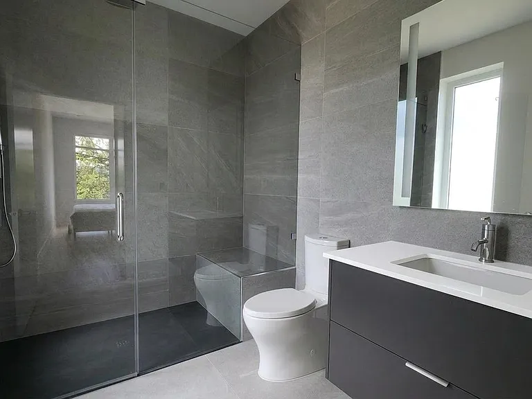 3550 Quesnel Dr #LANEWAY — Photo 10
