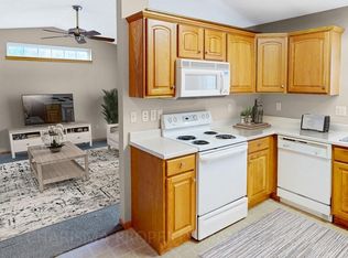 401 S Bahnson Ave #401, Sioux Falls, SD 57103