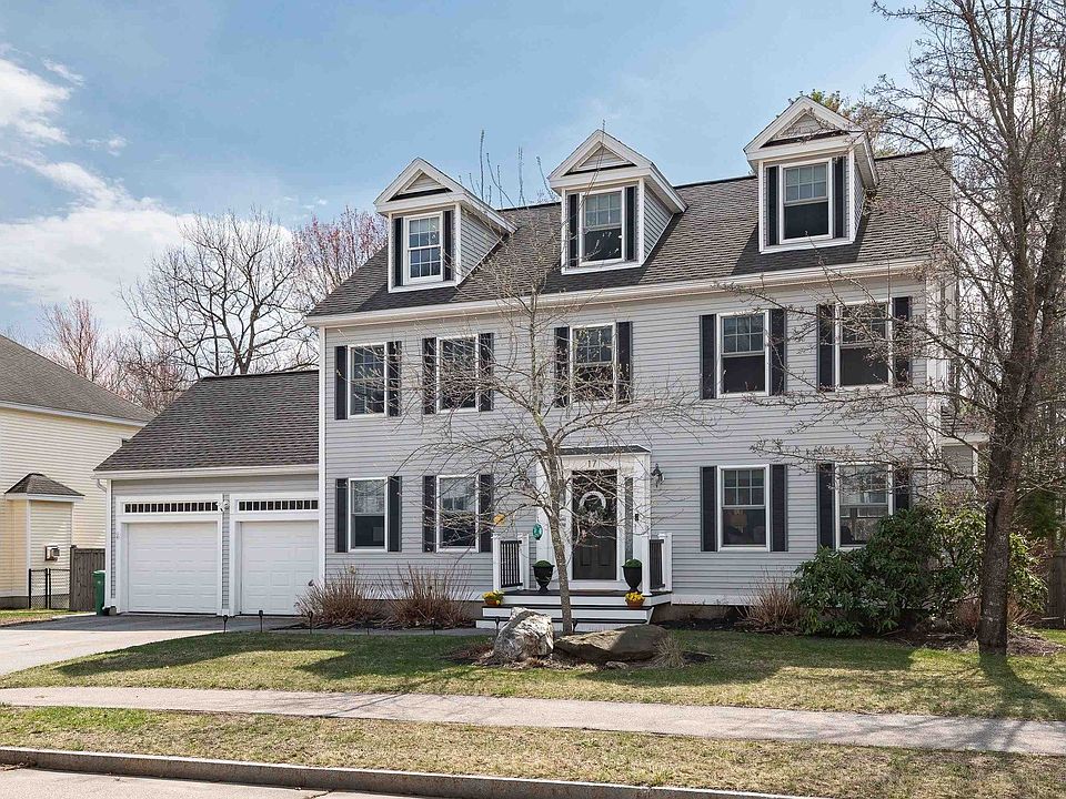 1st image of 17 Lupine Lane