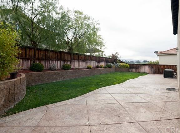 5th image of 39642 Parkview Dr