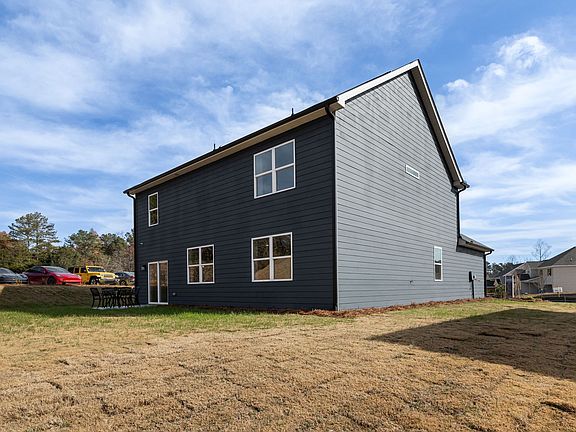 4th image of 71 Softwood Ct