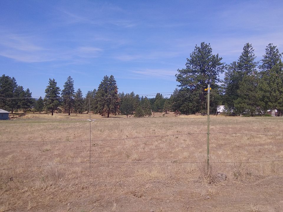 2nd image of 135 S Louisa Rd