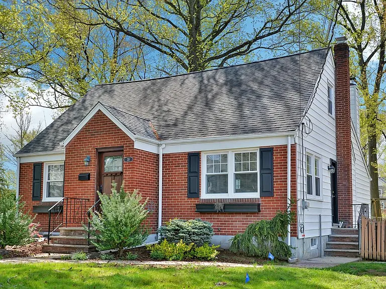 20 Pershing Pl — Photo 16