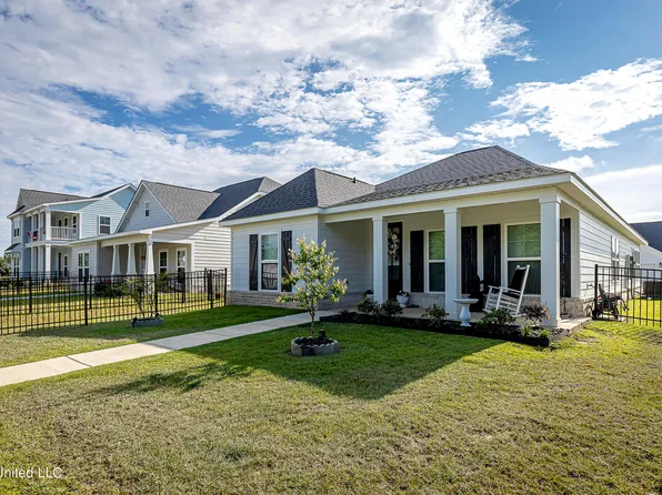 106 Everly Cir, Ocean Springs, MS 39564
