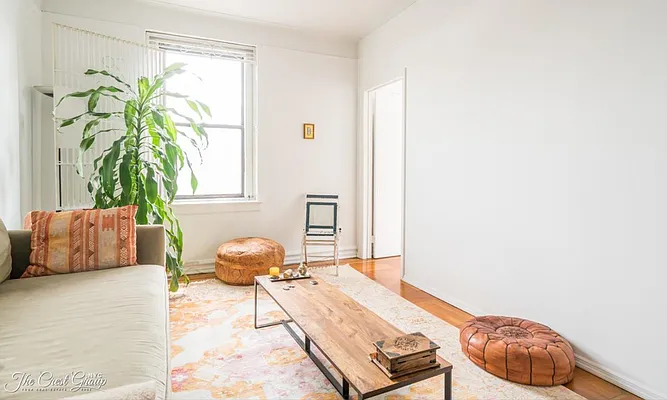 Rented by The Crest Group | media 2