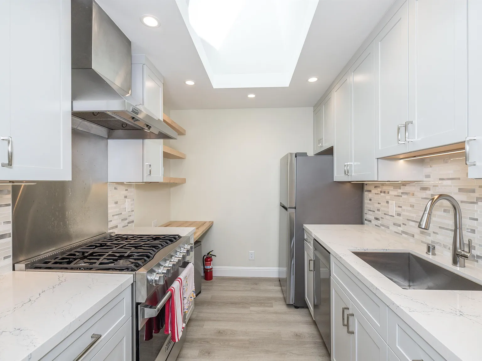 1009 South Norfolk Street - 1 — Photo 2