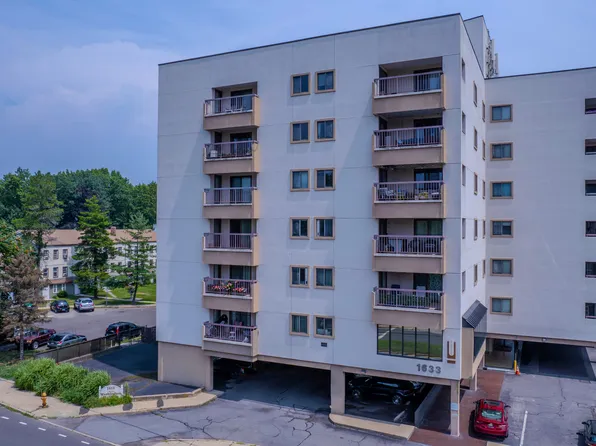 1633 Washington Boulevard APT 2G, Stamford, CT 06902