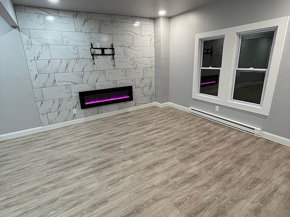 2nd image of 82 Clinton St #3