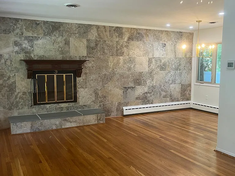 3440 Skyview Ter — Photo 16
