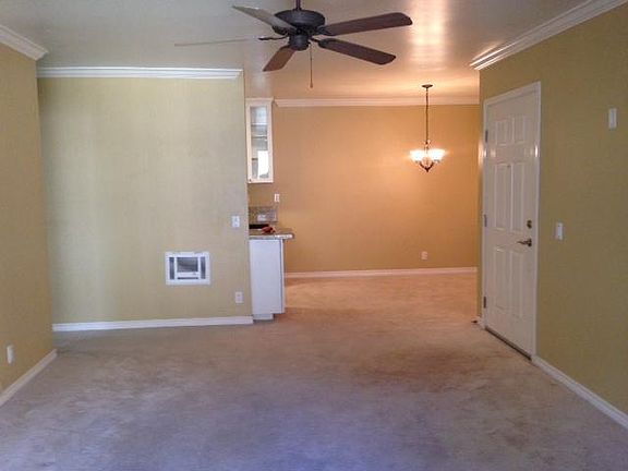 3rd image of 9959 Azuaga St