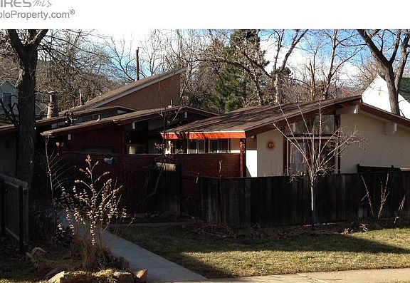 Street View-Front House