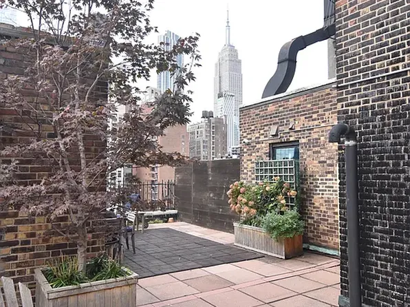 140 East 28th Street image 13 of 14