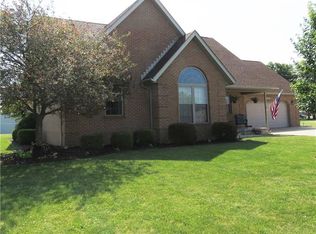 202 Maple St, Jackson Center, OH 45334