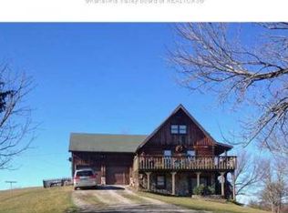 399 Bowles Dodson Rd, Red House, WV 25168