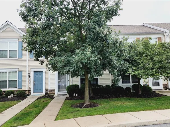 1388 Artisan Ct, Breinigsville, PA 18031