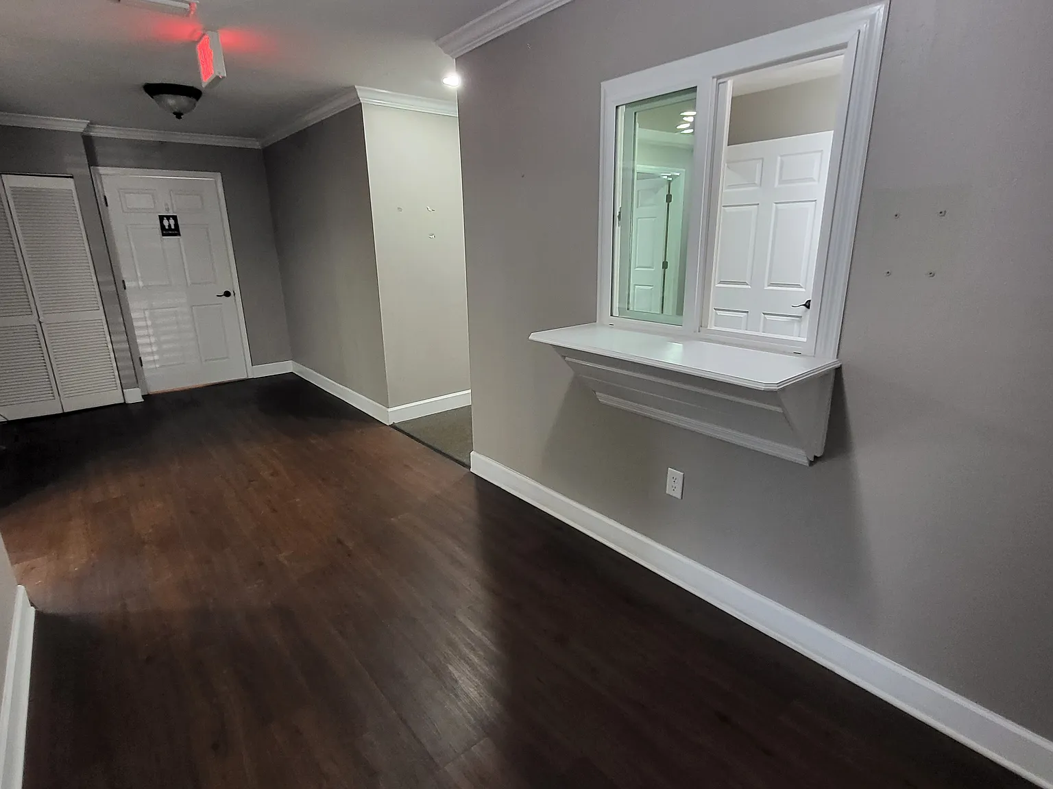 Studio, 2519 sqft, $3,000 — Photo 3