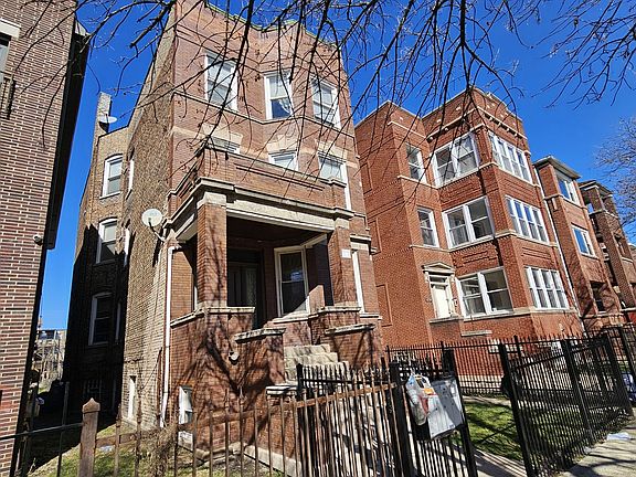 2nd image of 4938 W Washington Blvd