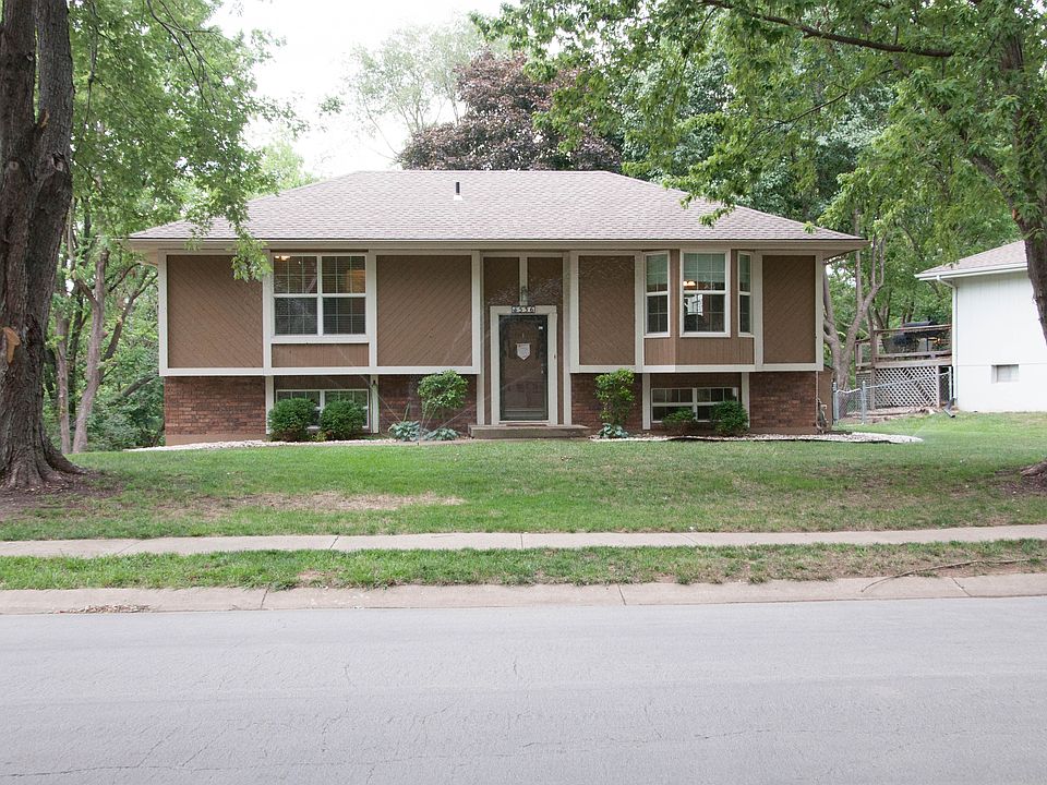 1st image of 536 NE Noeleen Ln