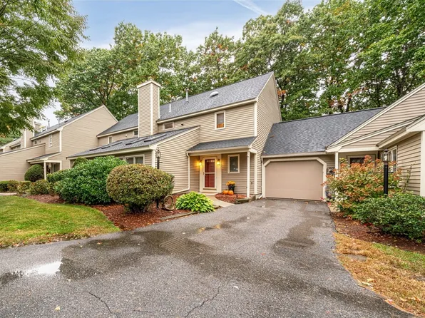 4 Iris Way #22, Haverhill, MA 01830