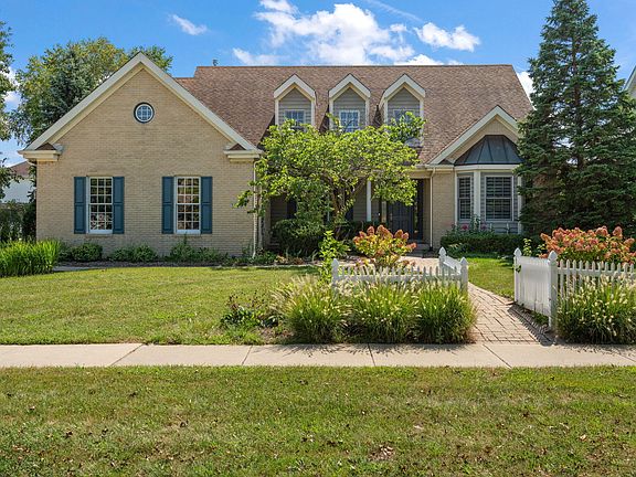 3rd image of 1624 Timberwood Ln