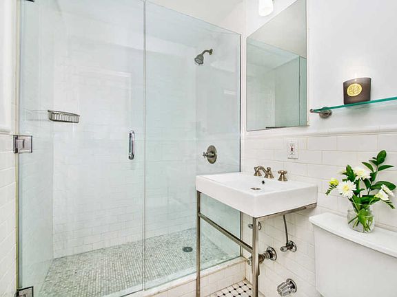 5th image of 45 W 10th St APT 3J