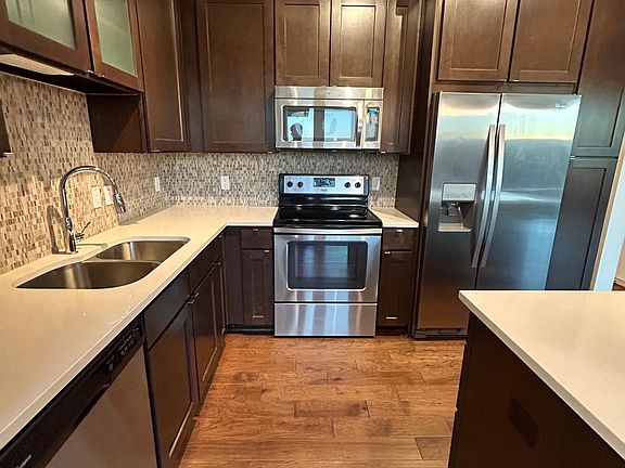 2nd image of 3665 E Cherry Creek North Dr #426