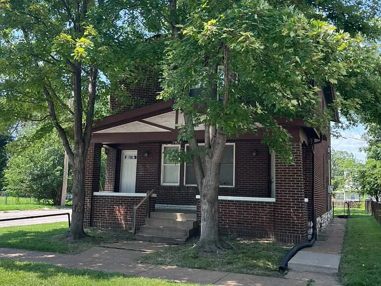 7829 Pennsylvania Ave — Photo 3
