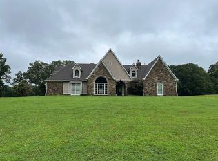 1133 Ivy Dr, Oakland, TN 38060