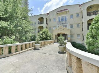 2855 Peachtree Rd NE APT 205, Atlanta, GA 30305