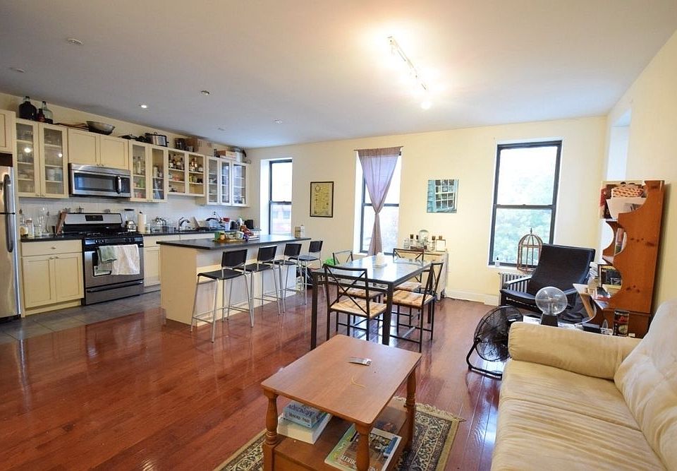 1st image of 64 Lafayette Ave APT 1