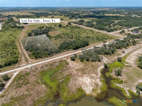 10 Sydnie Ranch Rd, Inez, TX 77968